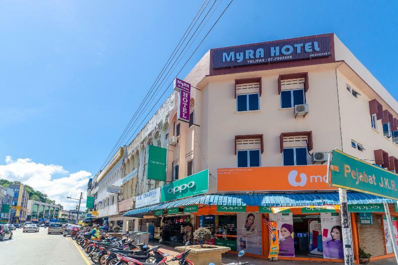 Oyo 703 Myra Hotel Mersing Exterior foto